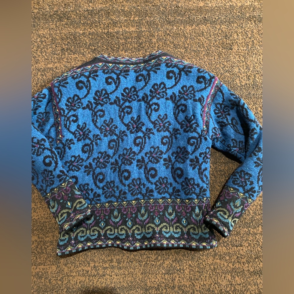 Icelandic Design Wool Jacket - Picture 5 of 6